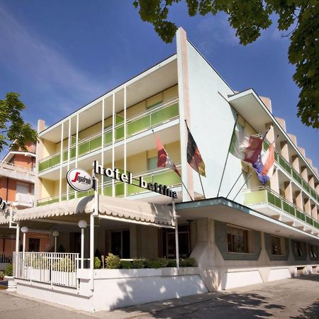 Hotel Bettina Лидо-ди-Езоло Экстерьер фото
