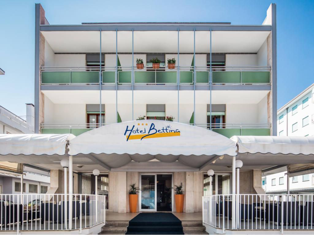 Hotel Bettina Лидо-ди-Езоло Экстерьер фото
